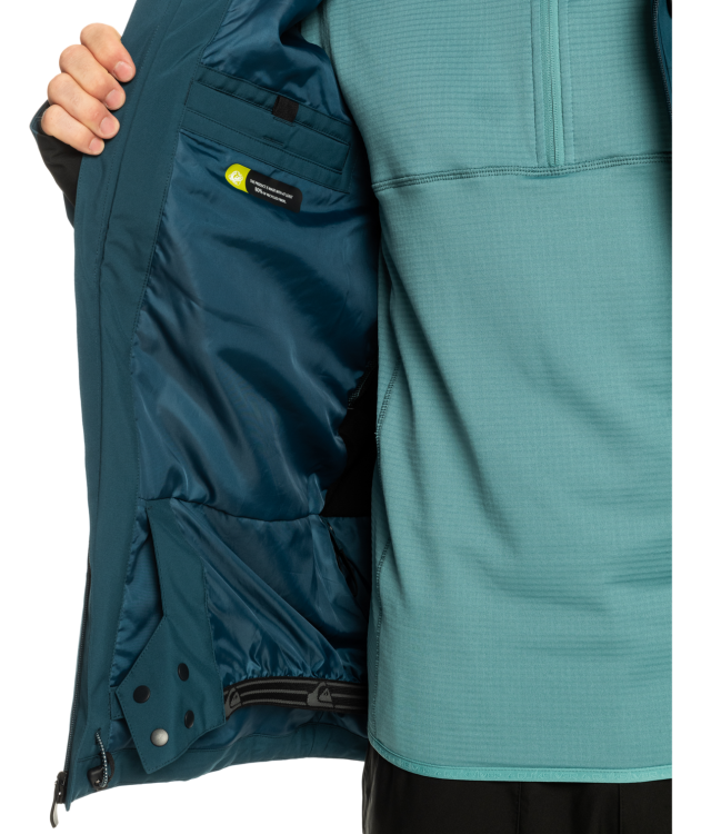 eqytj03401_quiksilver,w_bsm0_frt8.png