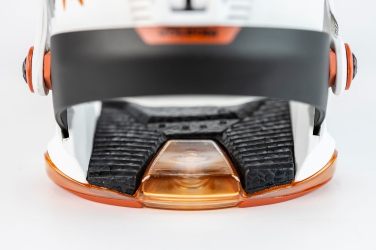 836511-003_Phantom_Nitro-X-Volcom_Detail-1-2000x1334-f1af9fb9-dab3-4533-ac06-b77e0d4efa53.jpg