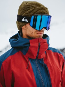 eqytg03143_quiksilver,l_kvj0_frt1.jpg