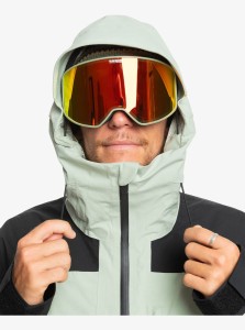 eqytj03444_quiksilver,w_gfl0_frt3.jpg