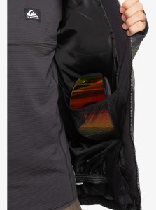eqytj03478_quiksilver,w_cqp1_frt9.jpg
