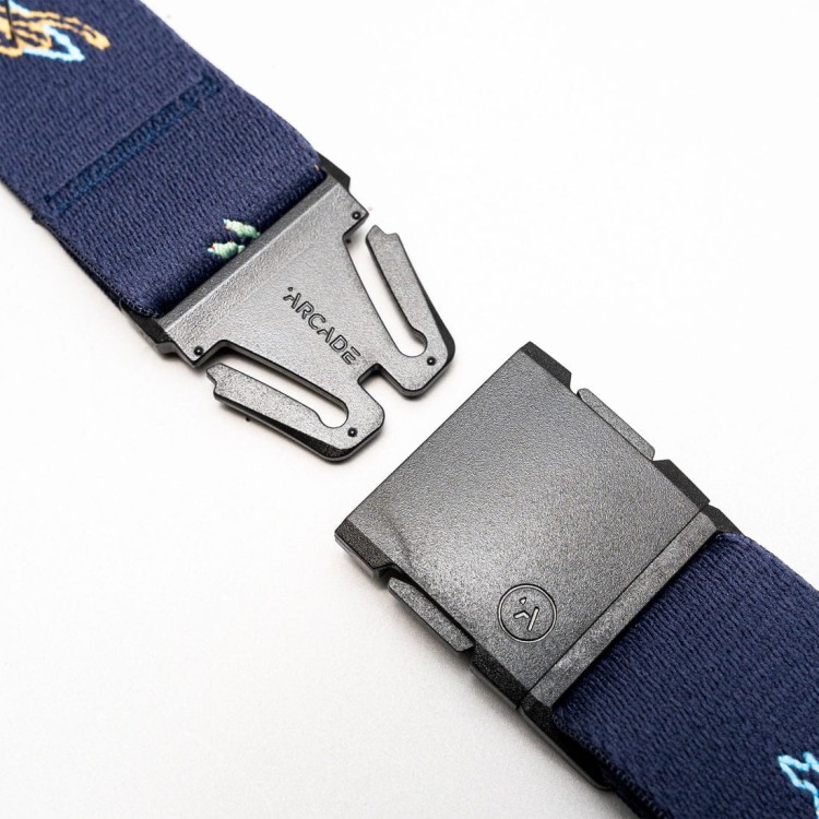 SavetheWavesNavy-buckle1-UA-NRCFSW5-426.jpg