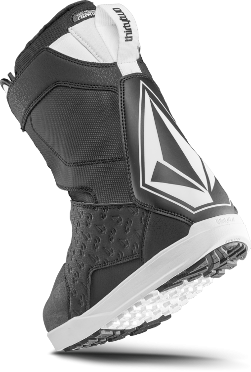2526 - Lashed Double Boa - Volcom - Black-White - 2 - T.26.BTM.LDV-2.png
