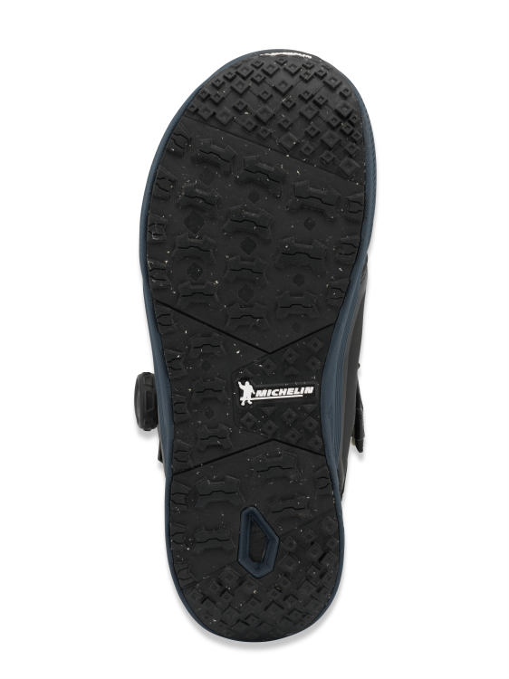 12L2002_RIDE_2504_THE_92_BLACK_4.PNG