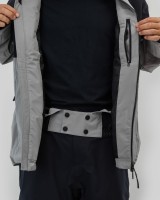 593_5a841d6d7e-bmaw25-fullzip-grey-snowgate-ulrik-web-2400.jpg