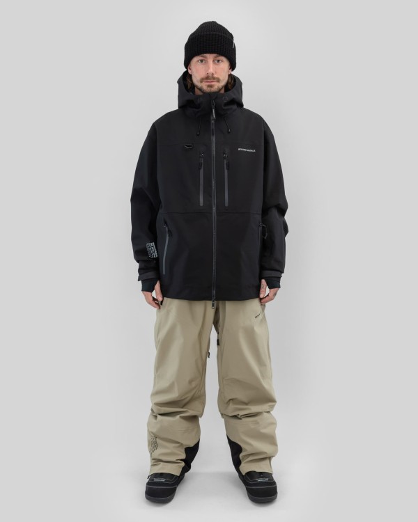 599_3c183e3bee-bmaw25-protech-black-full-kevin-web-2400.jpg