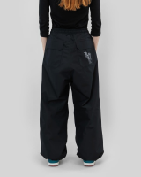 584_73489acdcf-bmaw25-parkpants.png