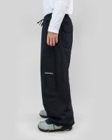 584_befa9d8624-bmaw25-parkpants.png