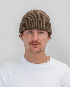 563_5e82262adf-bmaw25-short-beanie-brown-front-web-2400.jpg