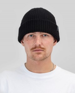 564_7cb387984f-bmaw25-waffle-beanie-black-front-web-2400.jpg