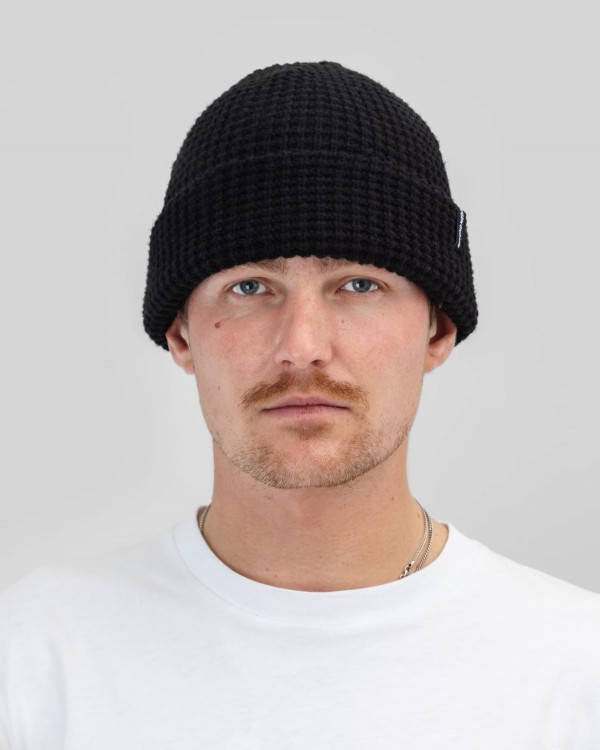 564_7cb387984f-bmaw25-waffle-beanie-black-front-web-2400.jpg