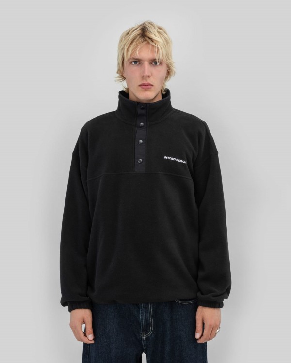 576_c7ae9f42c4-bmaw25-fleece-black-man-front-web-2400.jpg
