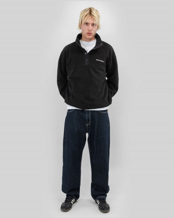 576_c7399da0ed-bmaw25-fleece-black-man-fullpose-web-2400.jpg