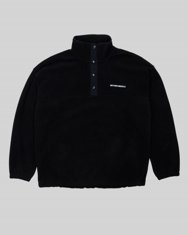 576_94fd0a625c-bmaw25-flat-snap-fleece-black-web-2400.jpg