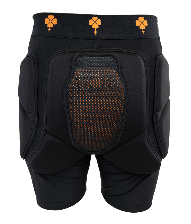 CLOVER - Chrashpants - LowRres-1.png