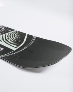 2627_SNOWBOARD_BONELESS_TAIL.jpg