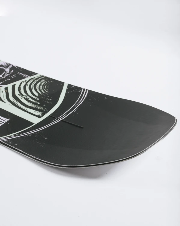 2627_SNOWBOARD_BONELESS_TAIL.jpg