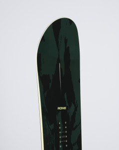 2627_SNOWBOARD_WARDEN_NOSE.jpg