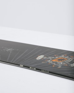 2627_SNOWBOARD_ARTIFACT-PRO_SIDEWALL.jpg