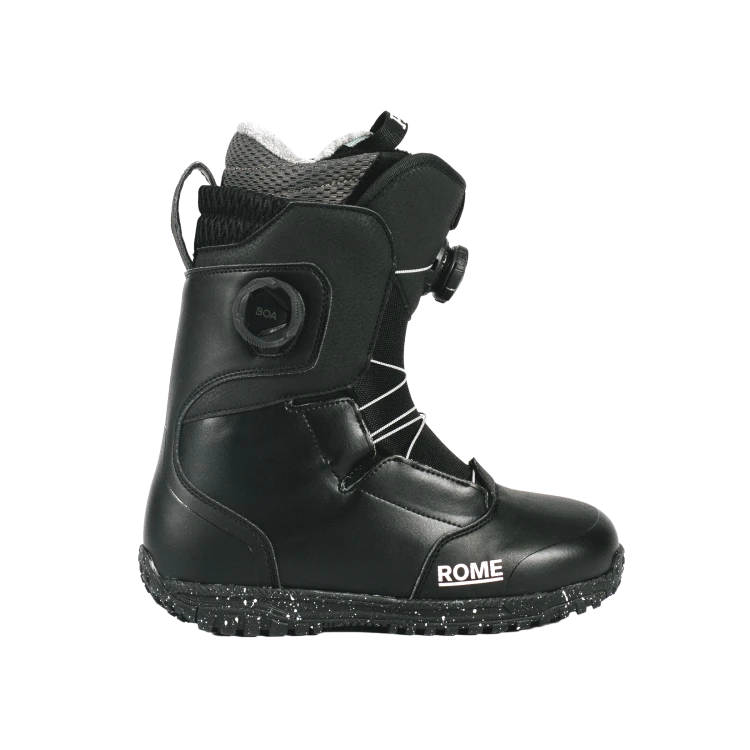 2627-WOMENS-BODEGA-BOA_C1_BLACK_HERO_ANGLE.png