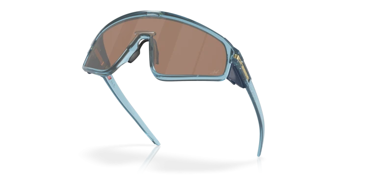 0OO9404__940408__P21__shad__al1.png