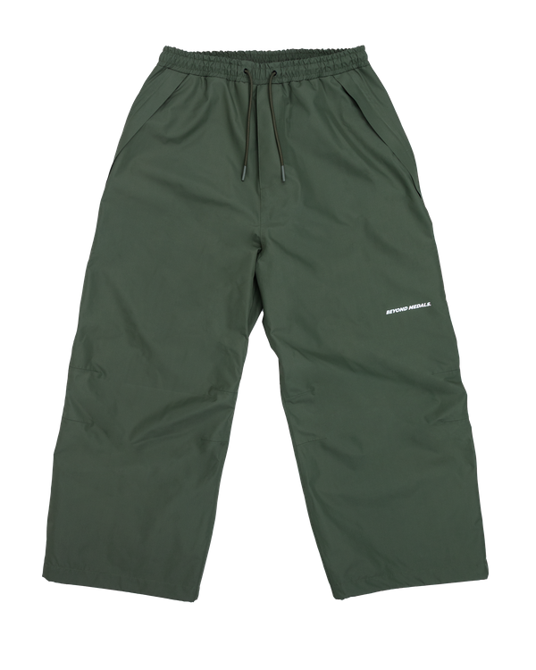 692_d11d9adadf-parkpants-green.png