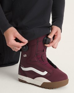 Womens-Encore-Pro-20-Snowboard-Boot-VANS-ALT1.jpeg