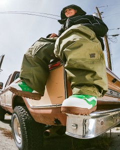 Womens-Progress-Snowboard-Boot-VANS-Mia-Brookes-Green-Yellow-ALT9.jpg