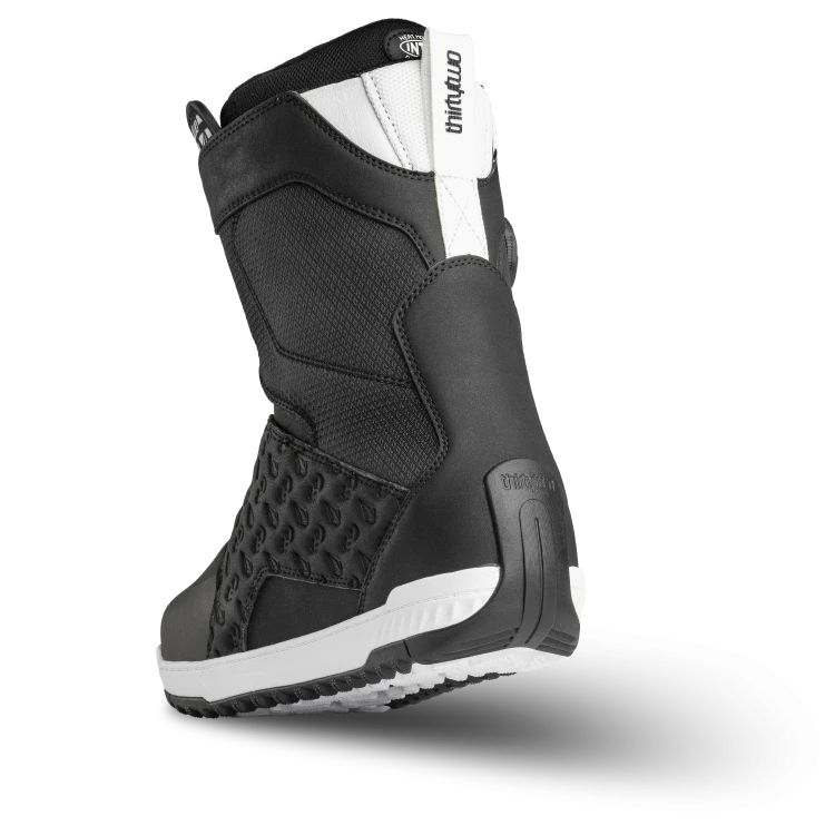 2627 - Lashed DB - Volcom - Black-White - 976 - T.27.BTM.LDV(4).png