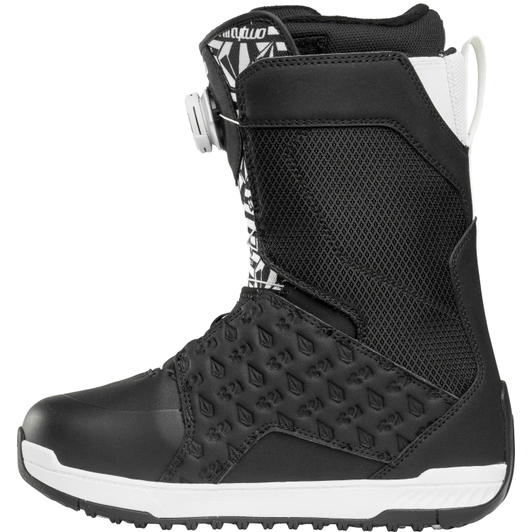 2627 - Lashed DB - Volcom - Black-White - 976 - T.27.BTM.LDV.png