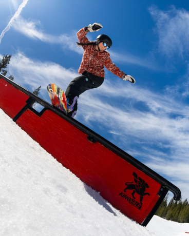 Przejdź do produktu Snowboard Gnu WMS Gloss /2027