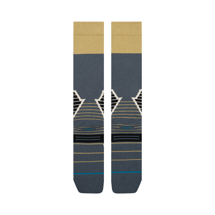 A758C26BLO_GLD_ALT_02.png