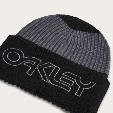 Przejdź do produktu Czapka Oakley TNP Deep Cuff Black /2025